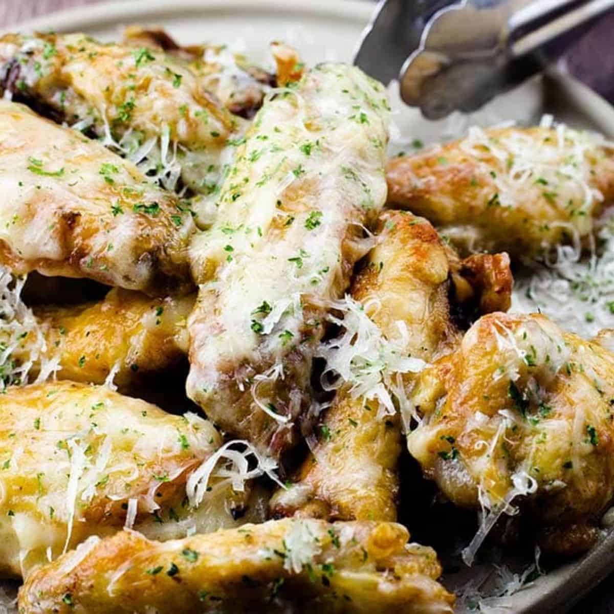 Air Fryer Garlic Parmesan Wings