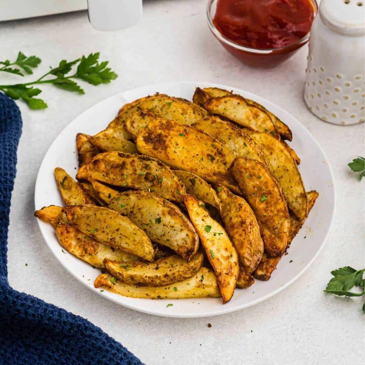 Air Fryer Potato Wedges